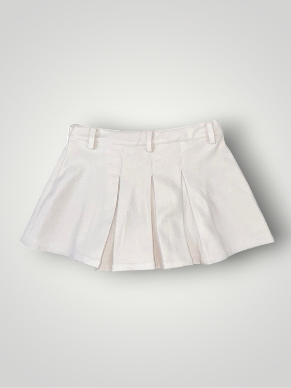 Cream Pleated Skirt with Belt Loops